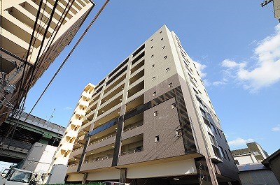アヴィニールグランデ金田 504号室 外観