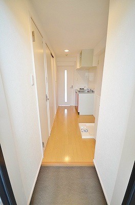 ガーディアンズパレス小倉 玄関