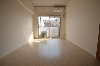 ヤングハイツ元宮 ベッドルーム