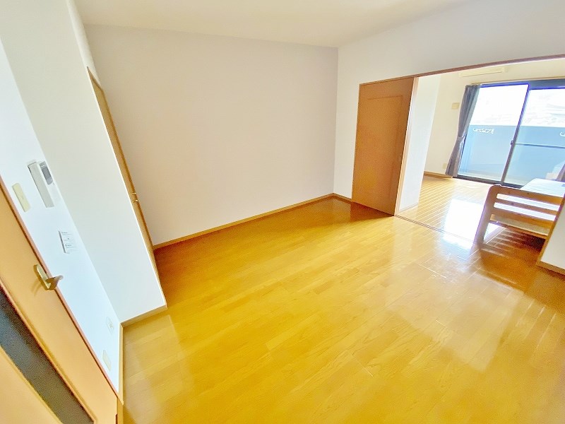 木下鉱産ビルⅢ リビング