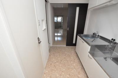 プリーモ天神 玄関