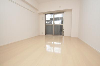 プリーモ天神 リビング