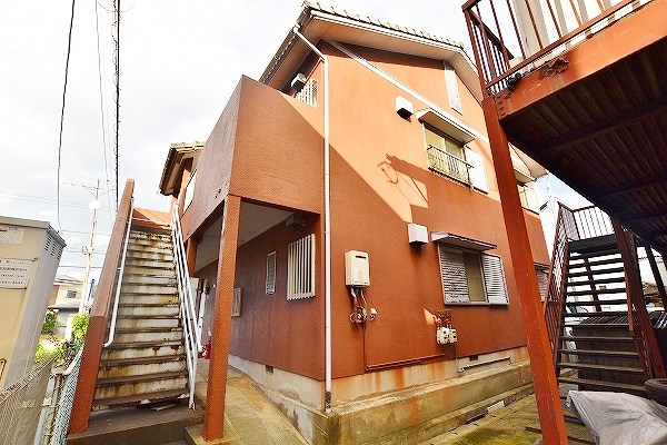 コーポ円（まどか） 201号室 外観