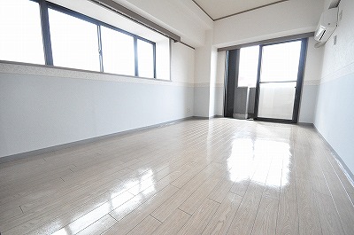 ウインズ竪町 リビング