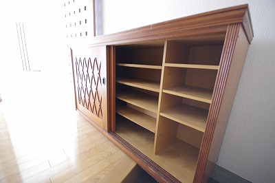 山内グリーンパレス三萩野　 玄関