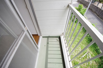 ゴールドハイツ湯川 ベランダ