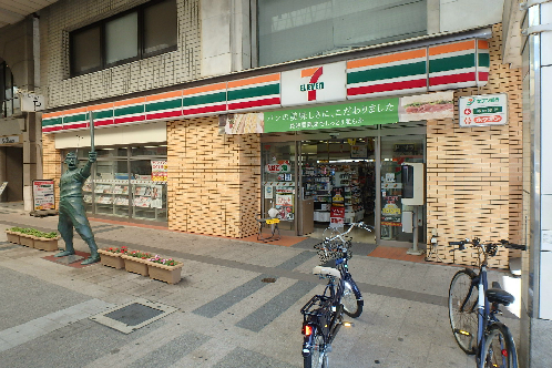 BUENA西堀前通一番町 コンビニ