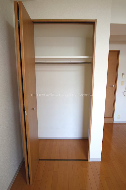 BUENA笹口弐番館 収納