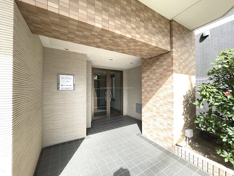 BUENA笹口弐番館 エントランス