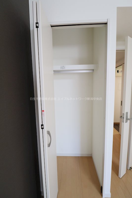WESTCITY東大通 収納