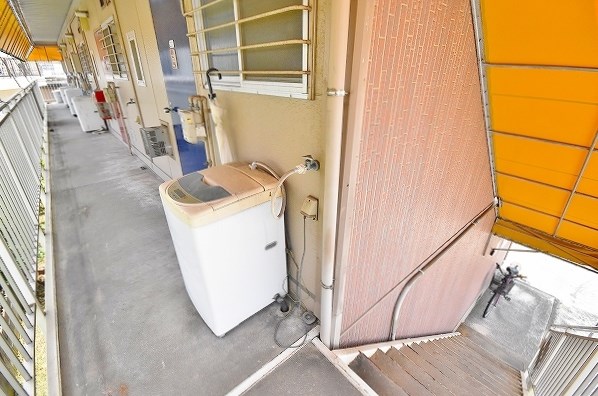 ヤングハイツ三郎丸 その他外観2