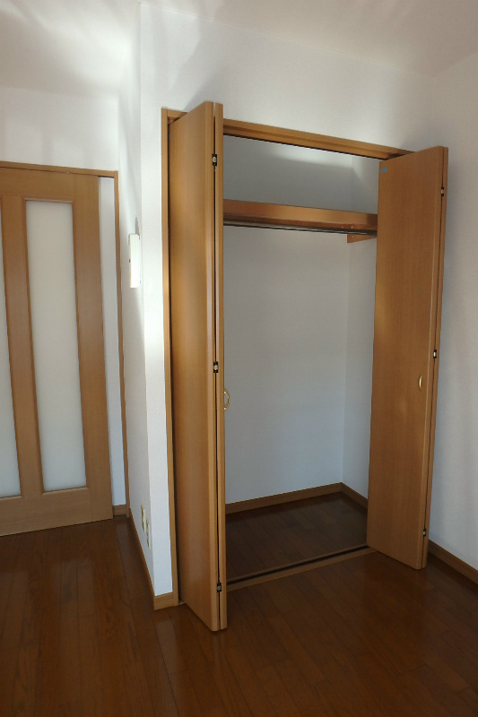 ウイロー東出来島 収納