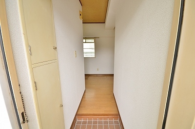 小川レジデンス２ 玄関