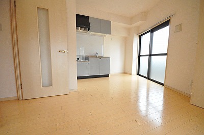 ヒット馬借BLD リビング