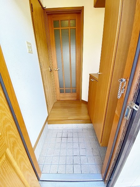 アメニティ下石田 玄関