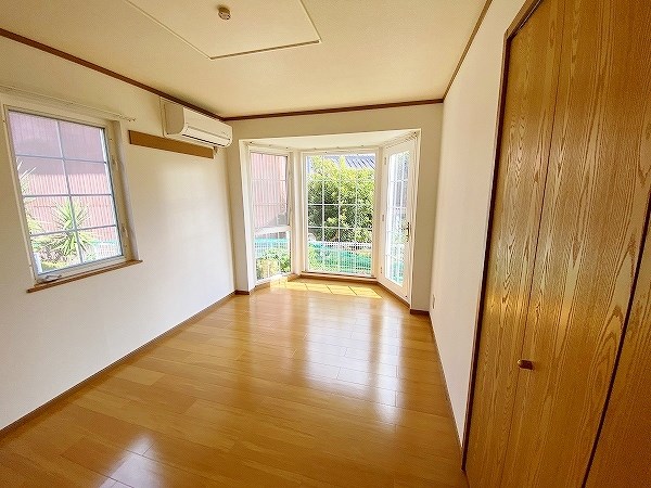 アメニティ下石田 ベッドルーム