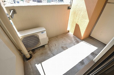 ウィングス砂津 ベランダ