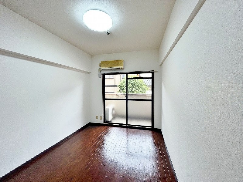 日神パレステージ九工大 リビング