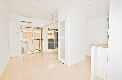 ルネッサンス２１小倉東（分譲賃貸） リビング