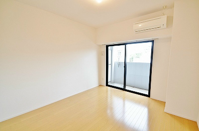 ガーディアンズパレス小倉  ベッドルーム