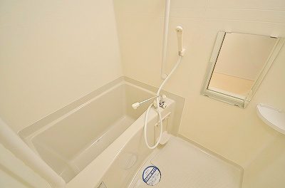 ガーディアンズパレス小倉  風呂画像