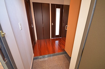 サンシャイン妙見表参道 玄関