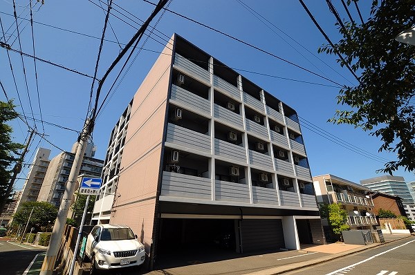 ガーディアンズパレス小倉 408号室 外観