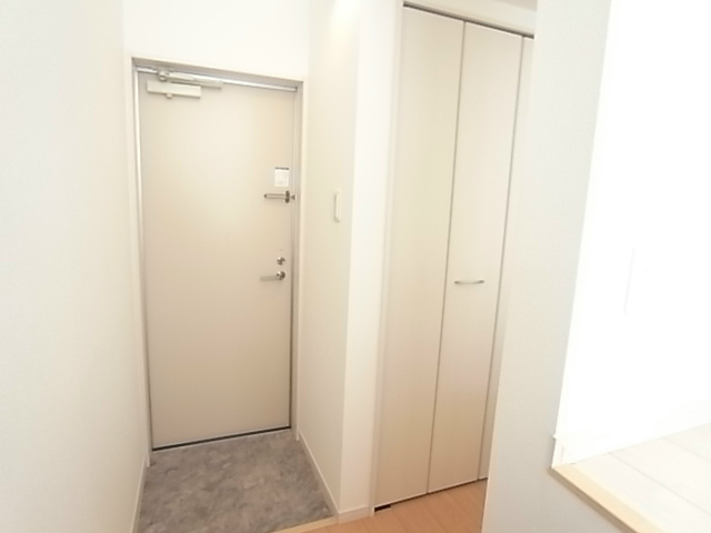 La　Luce　松戸 玄関