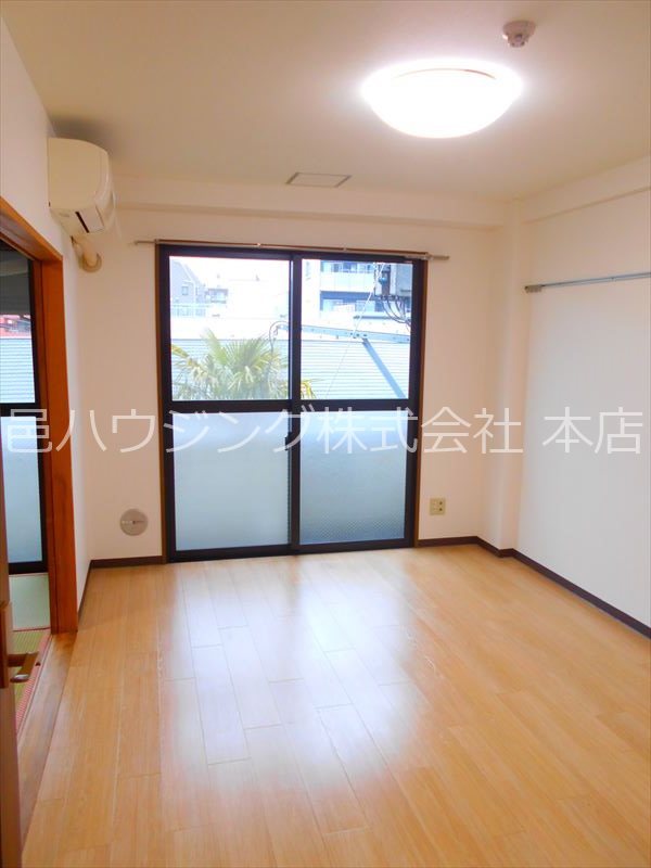 ゴールドコート豊玉 リビング