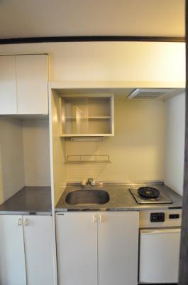 エヴァーグレイス小倉Ⅰ キッチン