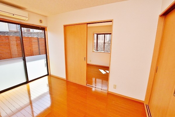 プレジデントタカヤ６　Ｂ棟 ベッドルーム