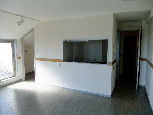 ブロークサイドＮ－Ⅲ キッチン