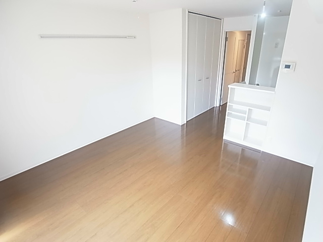 カーサ　オークマ リビング