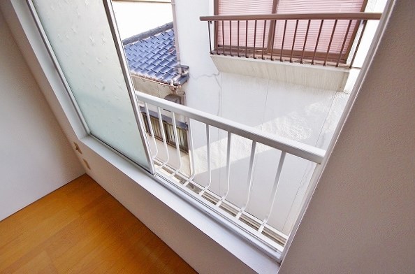 ヤングハイツ１０ ベランダ