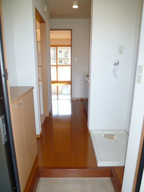 モナリエAino 玄関