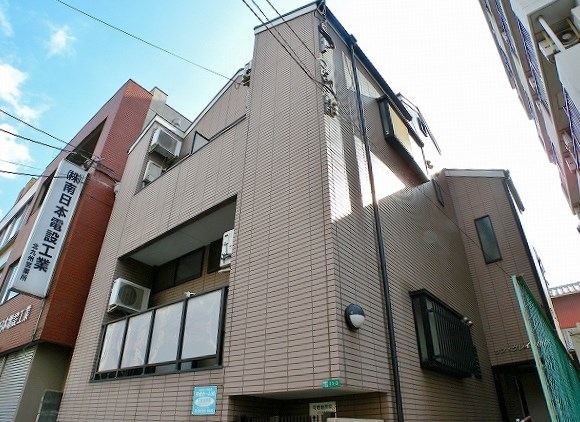 サングレイス小倉  1F号室 外観