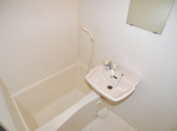 サングレイス小倉  風呂画像