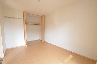 グランシャリオＳ　Ａ棟 ベッドルーム