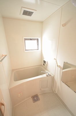 グランシャリオＳ　Ａ棟 風呂画像