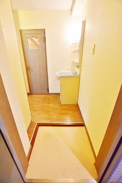 ニューサンリバー６番館 その他9