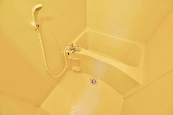 ニューサンリバー６番館 風呂画像