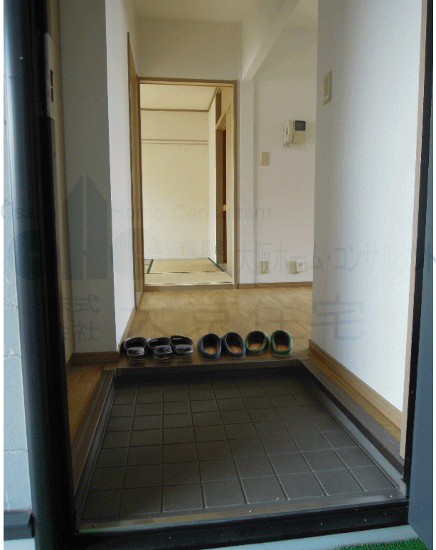 オリーブ　　（弓削町南） 玄関