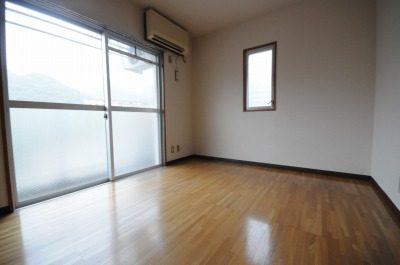 ＰＬＥＡＳＴ光町 リビング