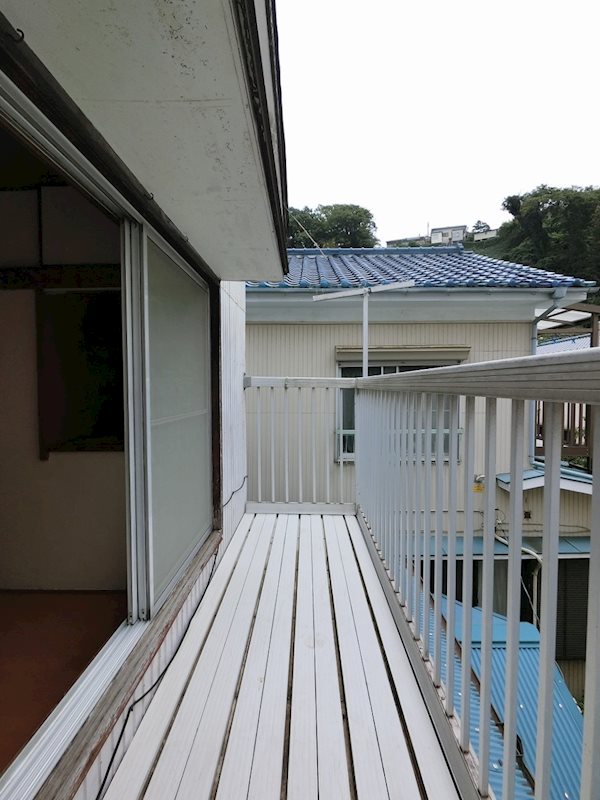 田浦町３丁目貸家 ベランダ