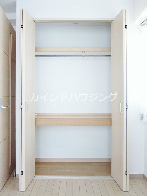 ステイタスカインド天下茶屋ビル 収納
