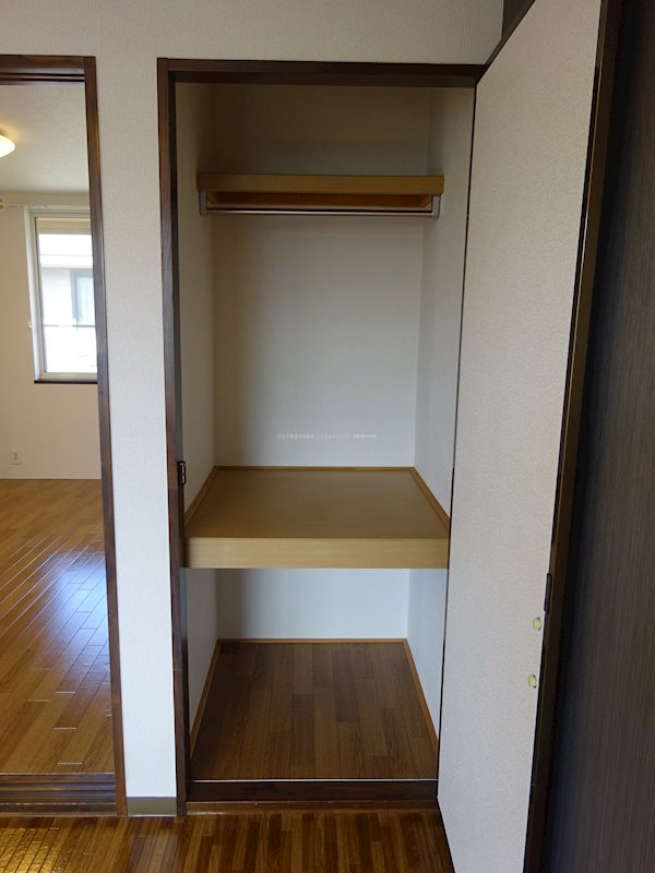 ヌーベルシティ鳥屋野　A棟 収納