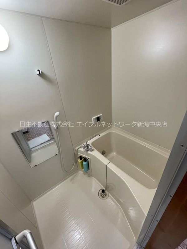 メゾン・ド・シャンテ 風呂画像