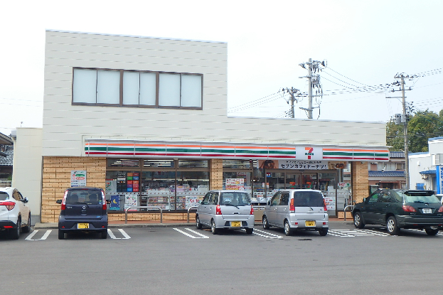 T＆K姥ケ山 コンビニ