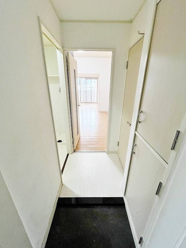 竪町センタービル 玄関