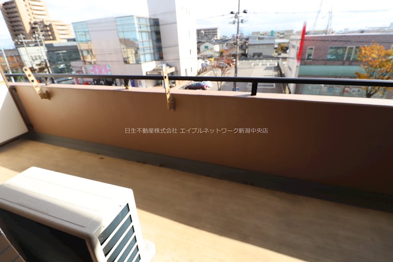 トゥールドゥソレイユ ベランダ